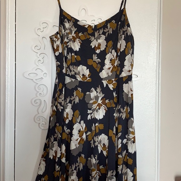 Old Navy Dresses & Skirts - Cami tank dress
